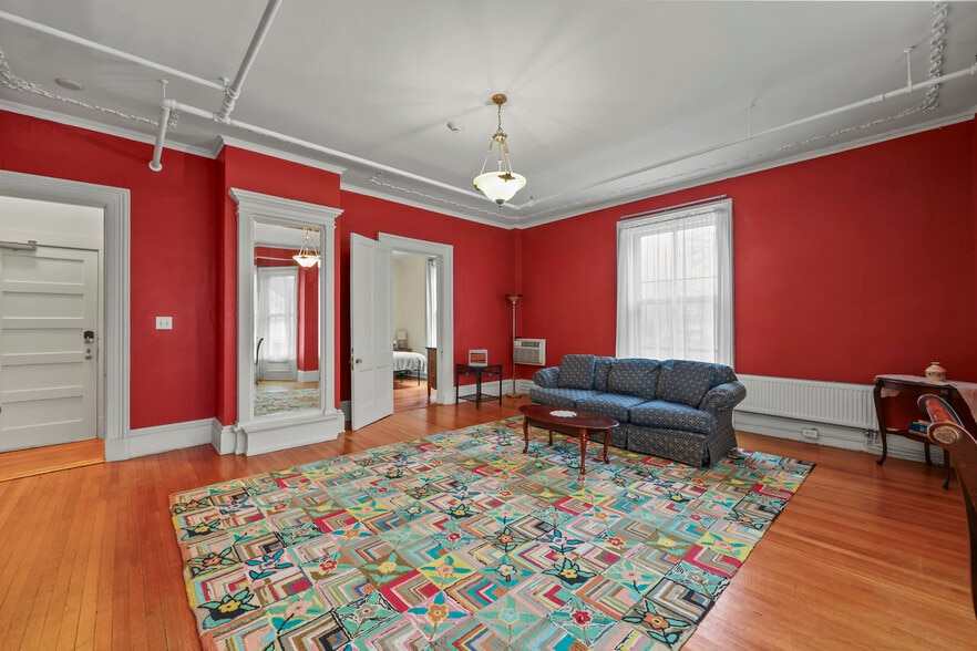 More Photos Of 74 Wendell Ave, Pittsfield Hotel For Sale