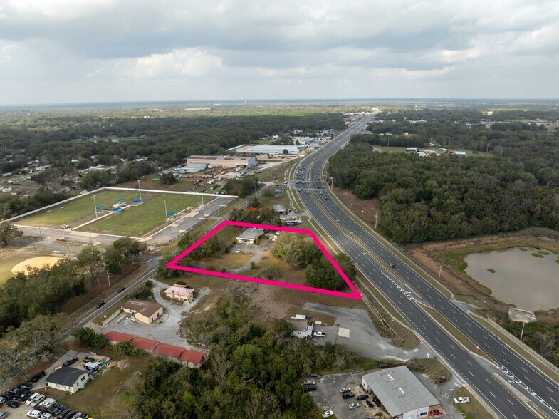 More Photos Of 619 N Dixie Ave, Fruitland Park General Retail For Sale