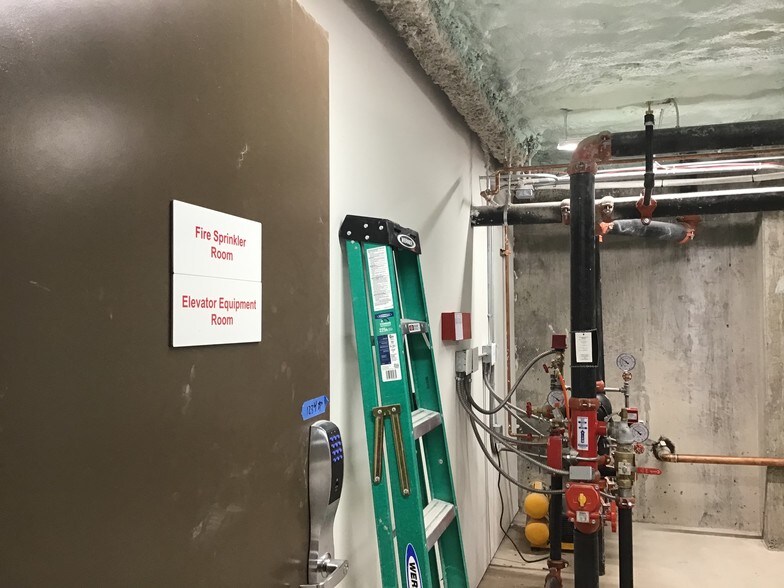 More Photos Of 360 W Park Dr, Grand Junction Medical For Lease