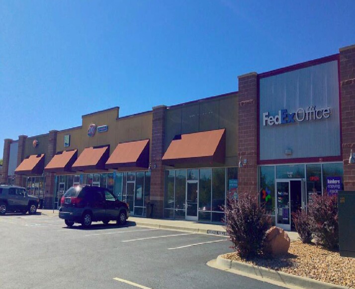 More Photos Of 3200-3234 S Wadsworth Blvd, Lakewood Unknown For Lease