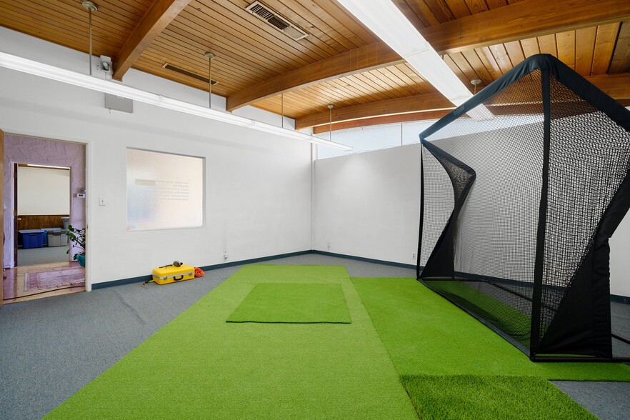 More Photos Of 608 S Harbor Blvd, Anaheim Office For Sale