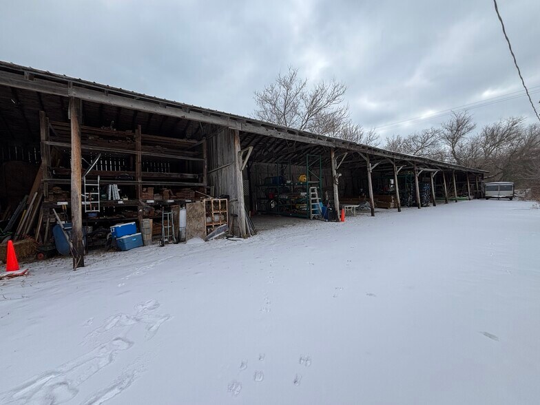 More Photos Of 117 U.S. 23 Hwy, Harrisville General Retail For Sale