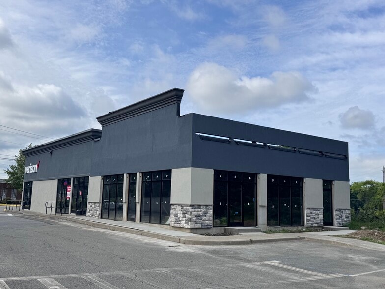 More Photos Of 661 Dutchess Tpke, Poughkeepsie General Retail For Lease