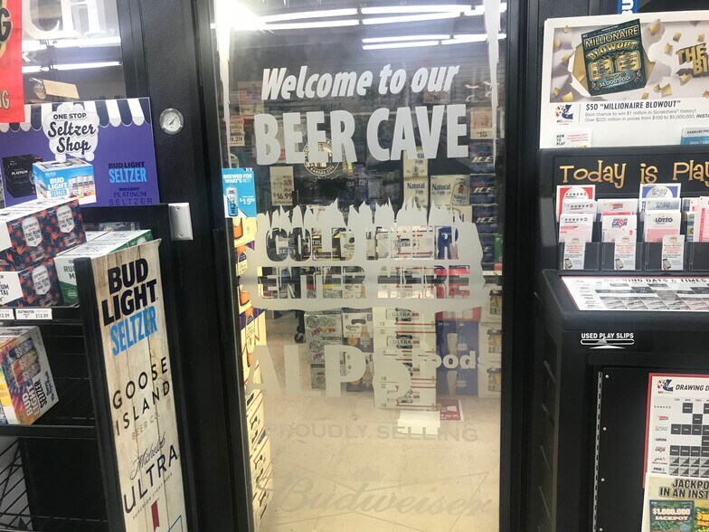 More Photos Of 25817 State Hwy 64, Pittsburg Supermarket For Sale