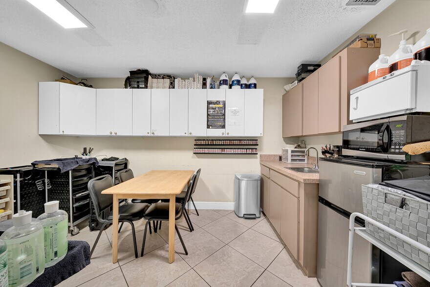 More Photos Of 2130 W Bay Dr, Largo Office For Sale