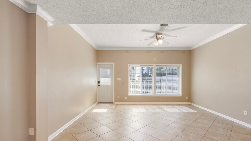 More Photos Of 1656 Scenic Gulf Dr, Destin Apartments For Sale
