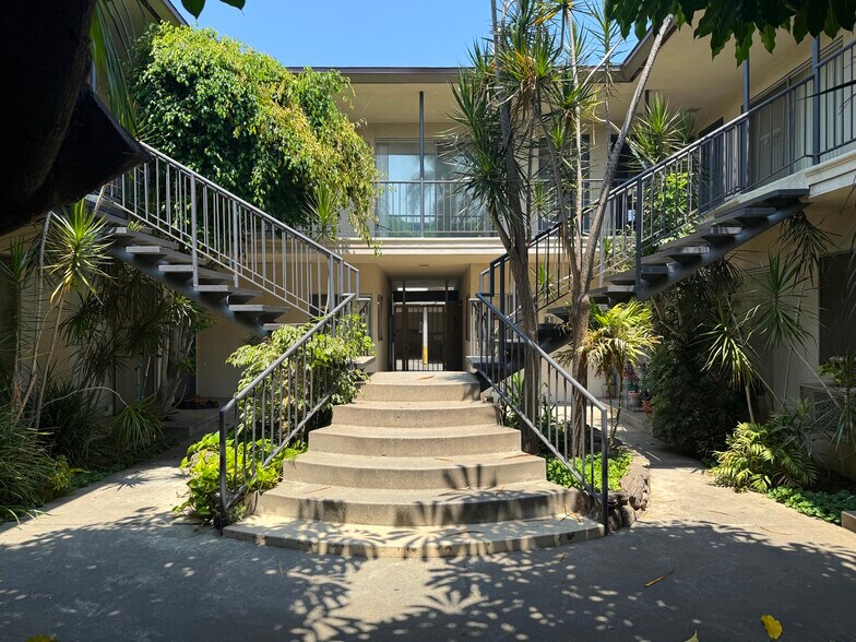 More Photos Of 920 N 1st, Alhambra Apartments For Sale