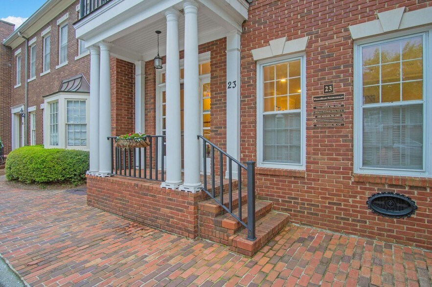 More Photos Of 23 Lenox Pointe NE, Atlanta Loft Creative Space For Lease