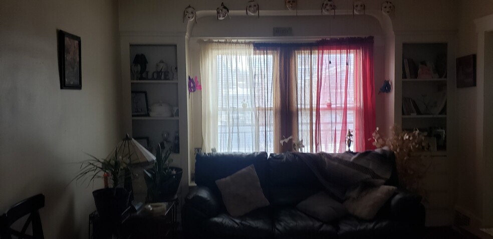 More Photos Of 3432 E 134th St, Cleveland Apartments For Sale