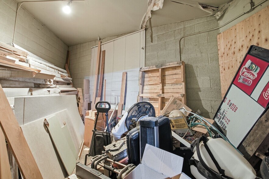 More Photos Of 1621 N Beck St, Salt Lake City Warehouse For Sale