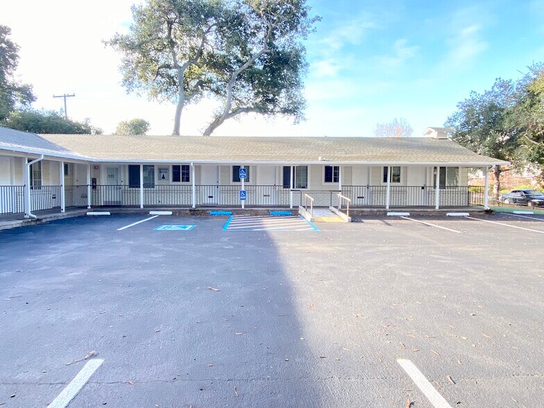More Photos Of 51 Renato Ct, Redwood City Medical For Lease