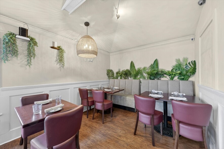 More Photos Of 3436 Lexington Ave, Mohegan Lake Restaurant For Sale