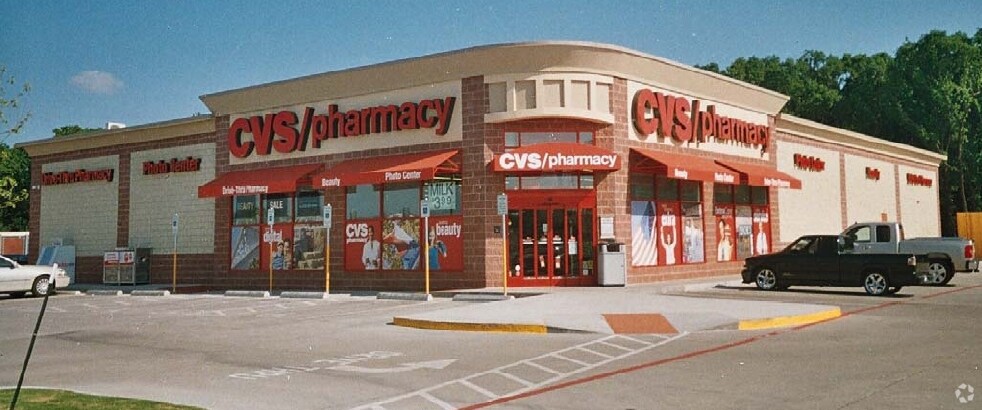 More Photos Of 1231 W Main St, Gun Barrel City Drugstore For Sale