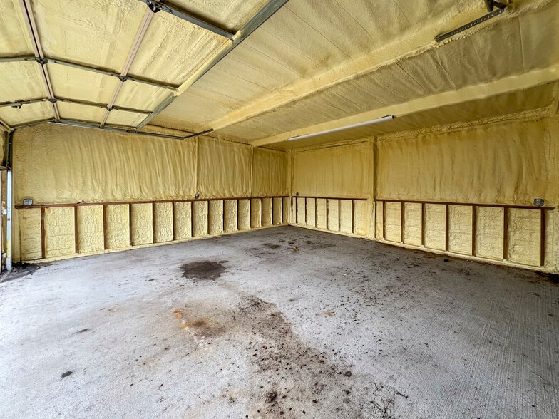 More Photos Of 4818 Gemini St, Corpus Christi Warehouse For Sale