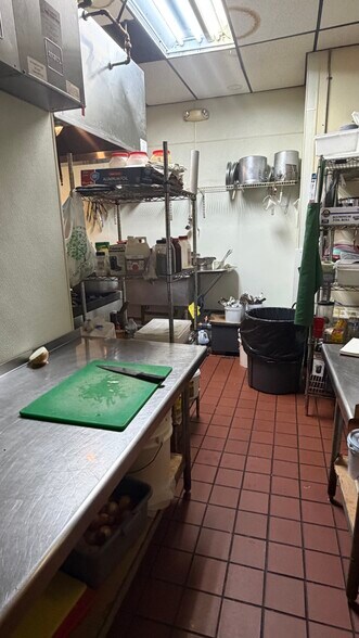 More Photos Of 4 Wheeler st, Lynn Specialty For Lease