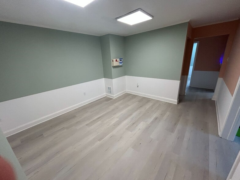 More Photos Of 4466 Morse Rd, Columbus Loft Creative Space For Sale