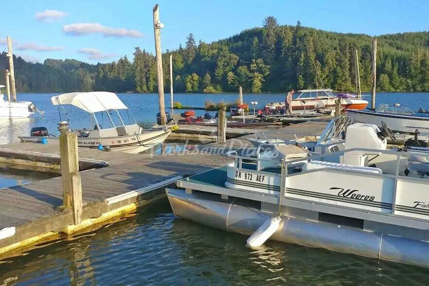 More Photos Of 1505 N Lake Rd, Lakeside Trailer Camper Park For Sale