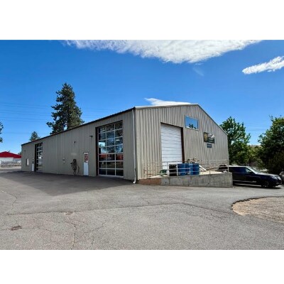 More Photos Of 940 SE 9th St, Bend Warehouse For Lease