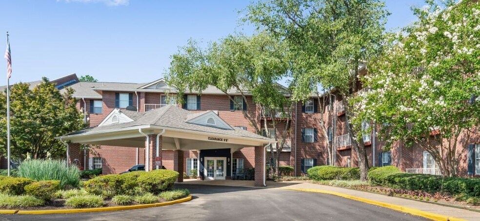 Primary Photo Of 6301 Village Grove Dr, Memphis Apartments For Sale