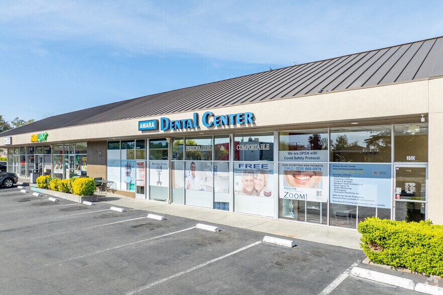 More Photos Of 106-108 W Main St, Woodland General Retail For Sale