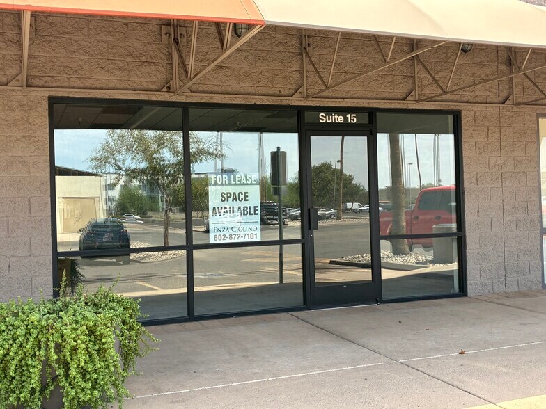 More Photos Of 1107 E Bell Rd, Phoenix Unknown For Lease