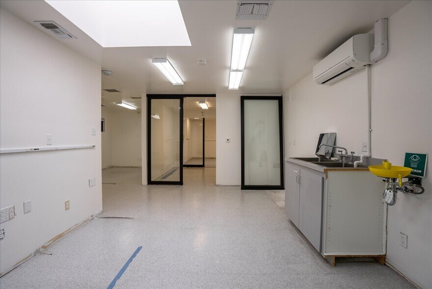 More Photos Of 1050 Las Tablas Rd, Templeton Medical For Sale