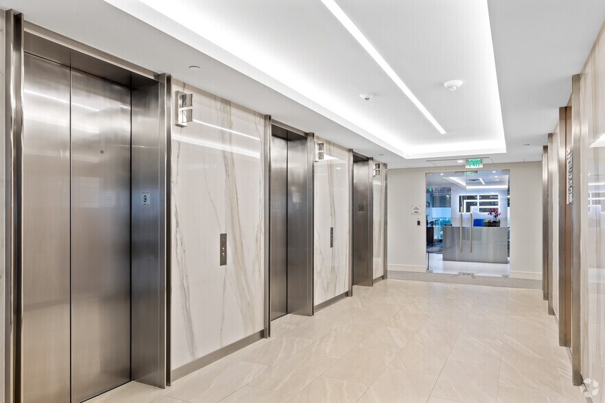 More Photos Of 5355 Town Center Rd, Boca Raton Office For Lease