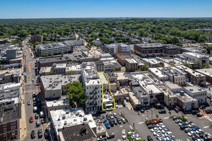 More Photos Of 14-16 Broad St, Red Bank Loft Creative Space For Lease