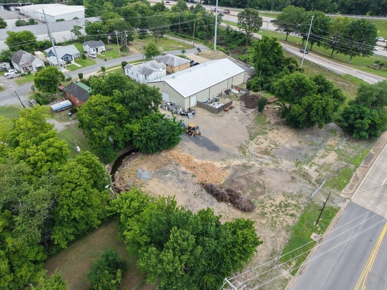 More Photos Of 714 Appianway St, Little Rock Industrial For Sale