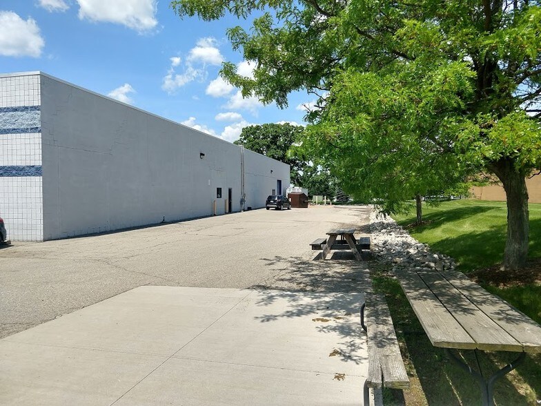 More Photos Of 4177 Varsity Dr, Ann Arbor Flex For Sale