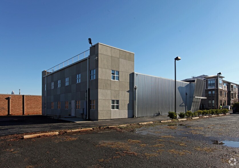 More Photos Of 2410 Dunavant St, Charlotte Office For Lease