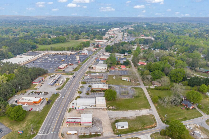 More Photos Of 1589 Big a Rd, Toccoa Flex For Sale