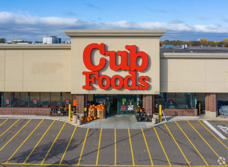 More Photos Of 12900-13020 Riverdale Dr NW, Coon Rapids Unknown For Lease