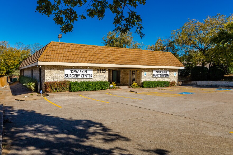 Primary Photo Of 1115 W Randol Mill Rd, Arlington Medical For Sale