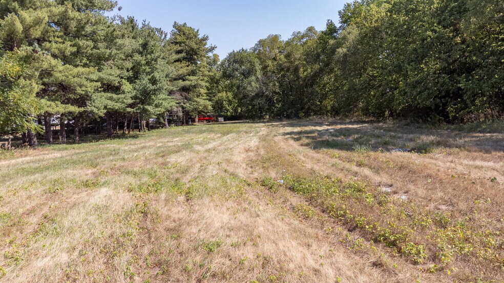 More Photos Of tbd South Main Street, Broadway Land For Sale