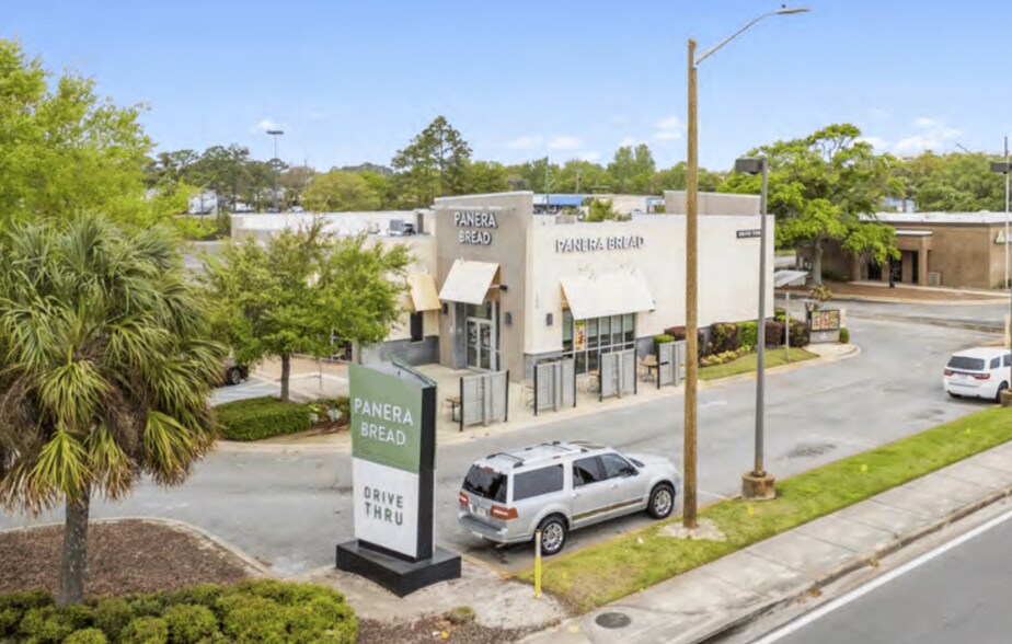 More Photos Of 350 Mary Esther Blvd, Mary Esther Freestanding For Sale