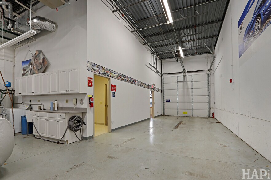 More Photos Of 1281 Humbracht Cir, Bartlett Warehouse For Sale