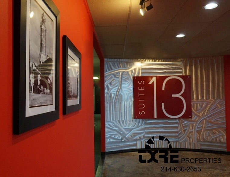 More Photos Of 1111 W Mockingbird Ln, Dallas Office For Lease