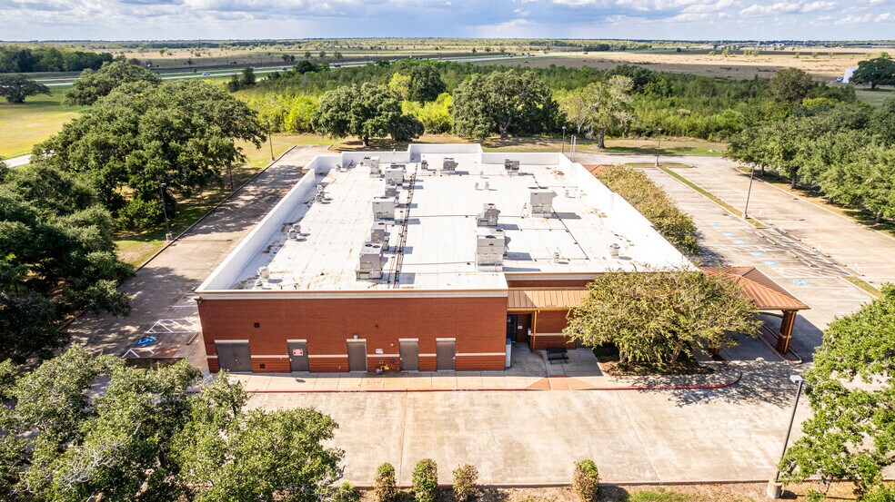 More Photos Of 2760 Brazos Pky, Angleton Medical For Sale