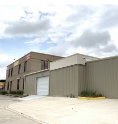 More Photos Of 11390 Veterans Memorial Dr, Houston Freestanding For Sale