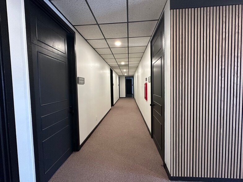 More Photos Of 1241 Carlsbad Village Dr, Carlsbad Medical For Sale