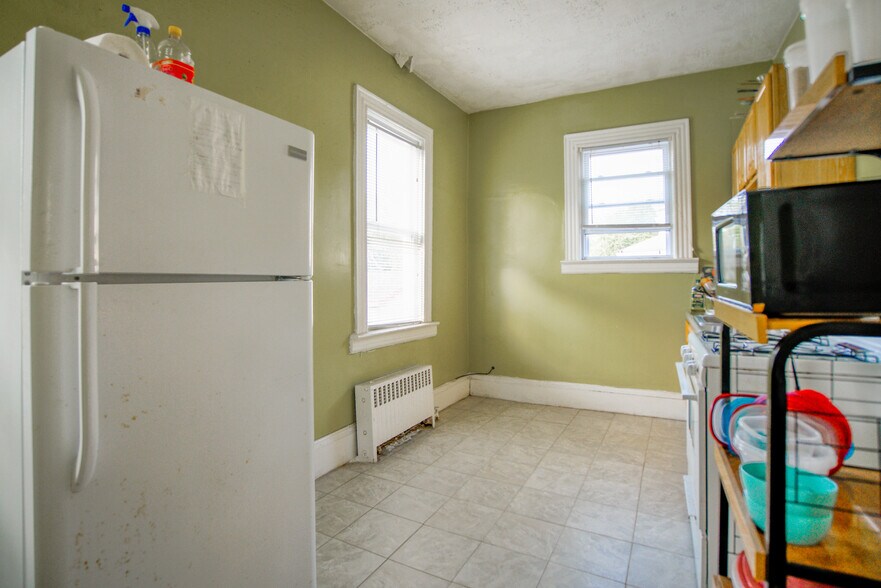 More Photos Of 73 Harrison St, Staten Island Apartments For Sale