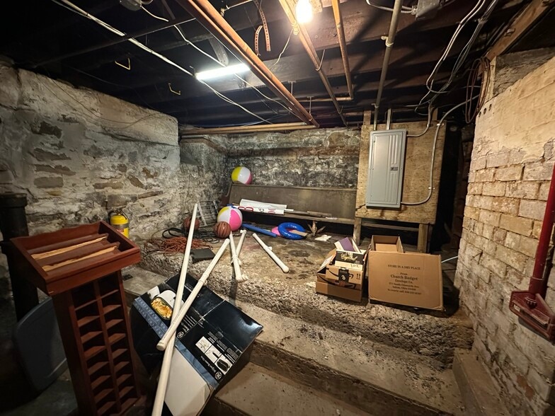 More Photos Of 12619 New Row Rd NW, Mount Savage Specialty For Sale