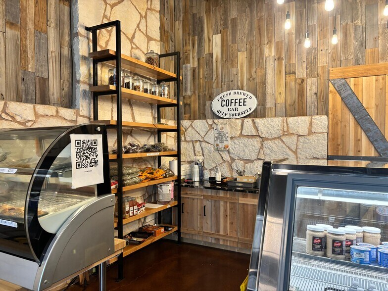 Primary Photo Of 13920 W Ronald Reagan Blvd, Leander Storefront For Lease