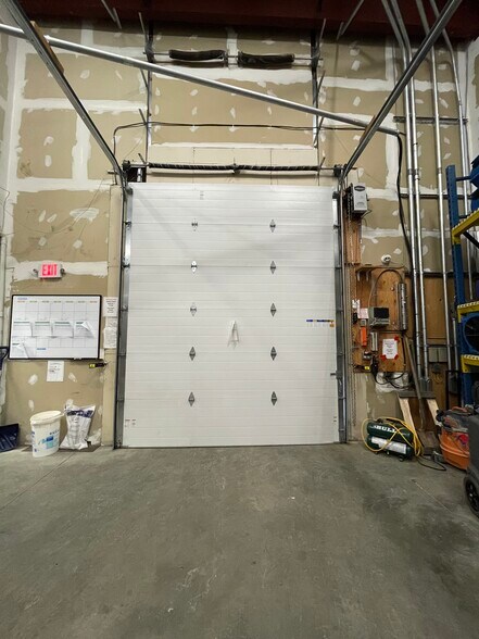 More Photos Of 63 Amity Rd, New Haven Storefront Retail Office For Sale