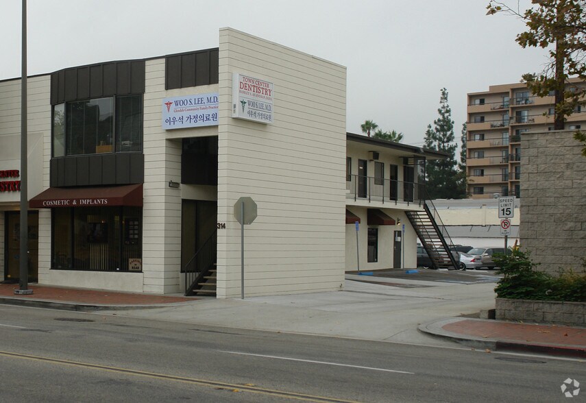 More Photos Of 314-316 E Broadway, Glendale Medical For Lease