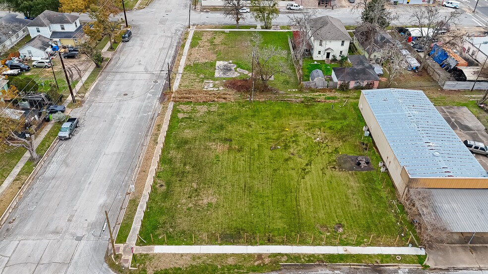 More Photos Of 901 5th st, Rosenberg Land For Sale