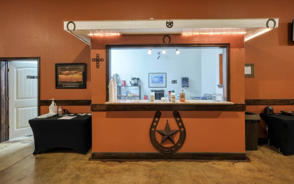 More Photos Of 48600 US-290 BUS, Hempstead Land For Sale