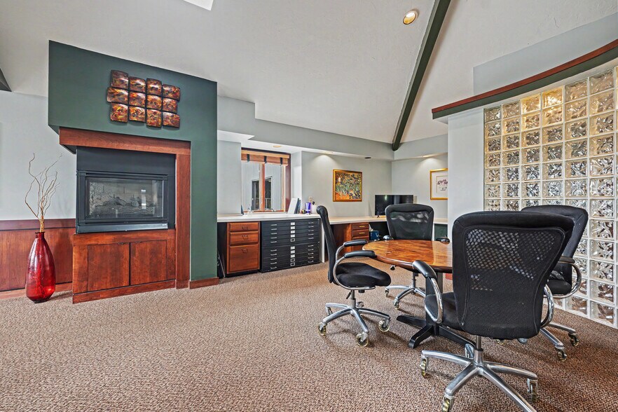 More Photos Of 7291 Stone Rd, Medina Office For Sale