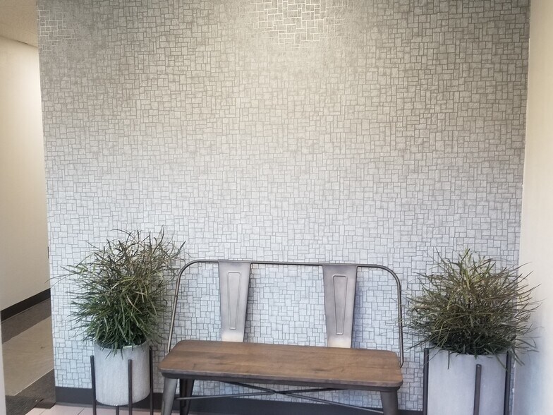 More Photos Of 4068 Mt Royal Blvd, Allison Park Medical For Lease